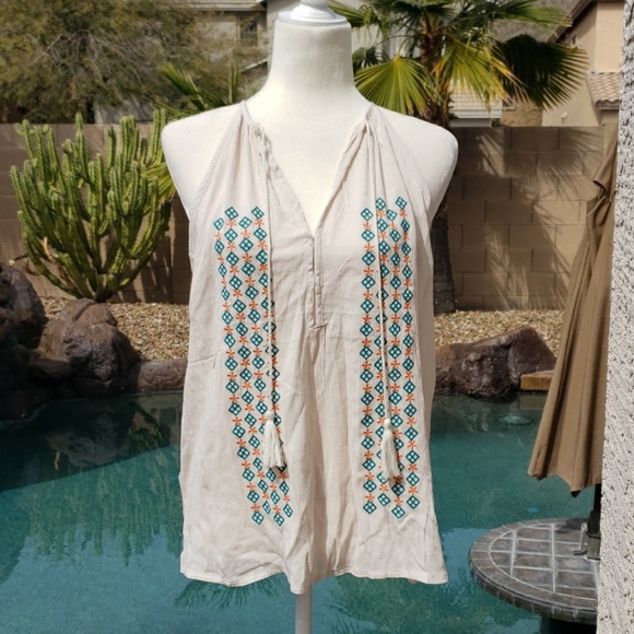 Mistic Prysm Tops - *FINAL PRICE* NEW Tribal Sleeveless Boho Tank Top